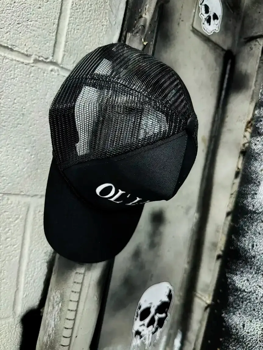 OL' LADY CURVED BILL BLACK HAT